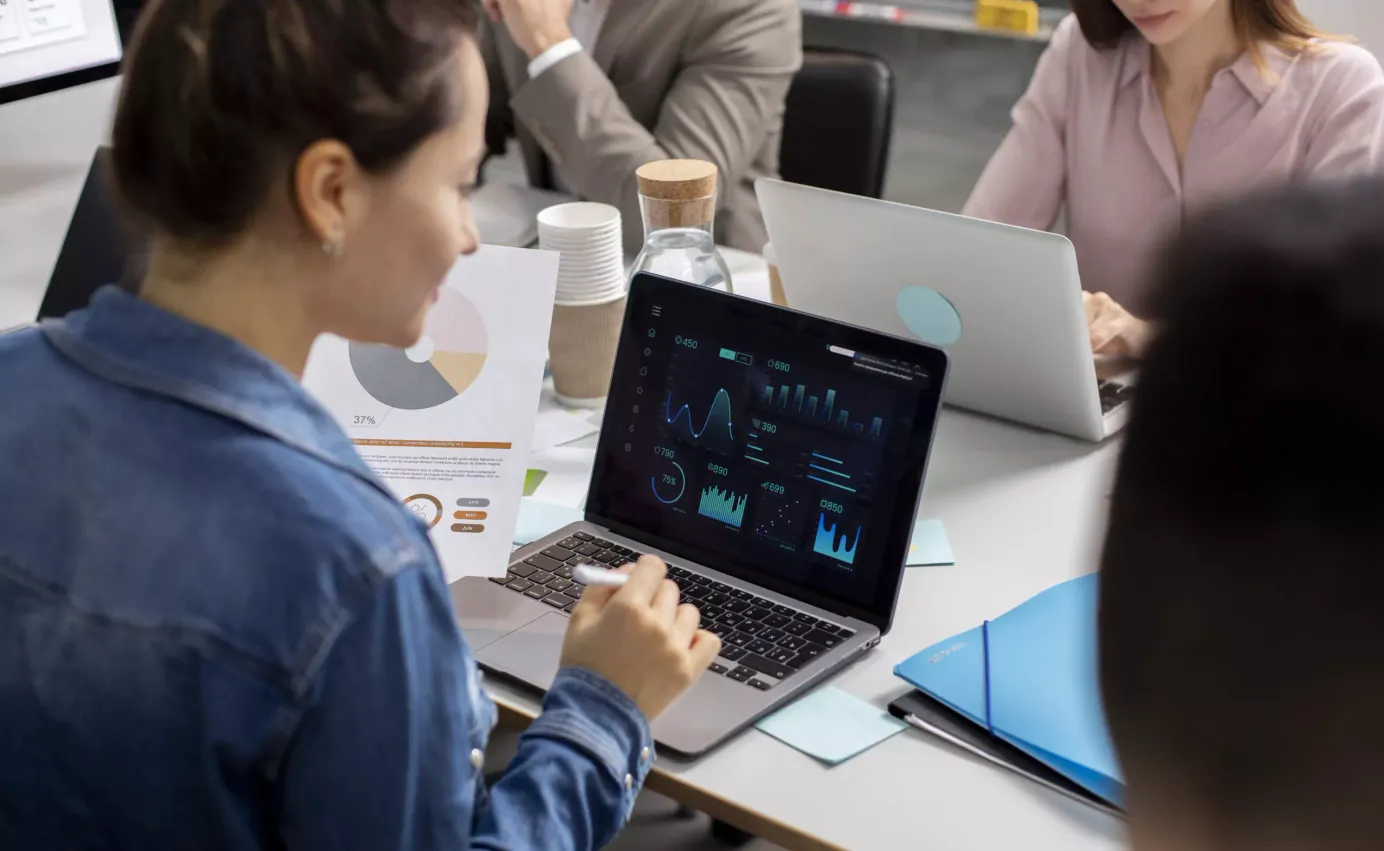 Customer Loyalty Analytics 